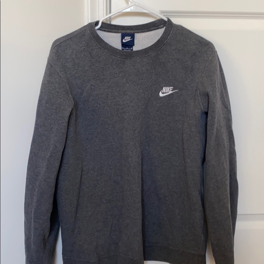 Nike pullover